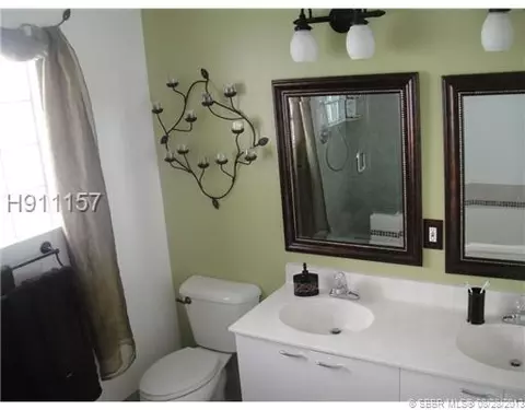 2870 E Sable Cr, Margate, FL 33063 photo 12
