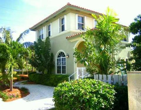 9388 Abbott Ave, Surfside, FL 33154 photo 1