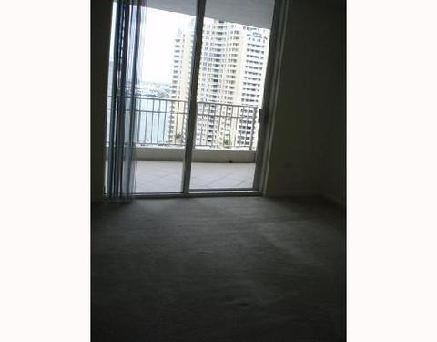 701 Brickell Key Bl #1807, Miami, FL 33131 photo 7
