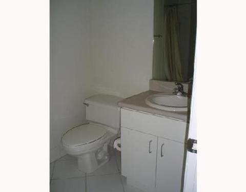 701 Brickell Key Bl #1807, Miami, FL 33131 photo 10