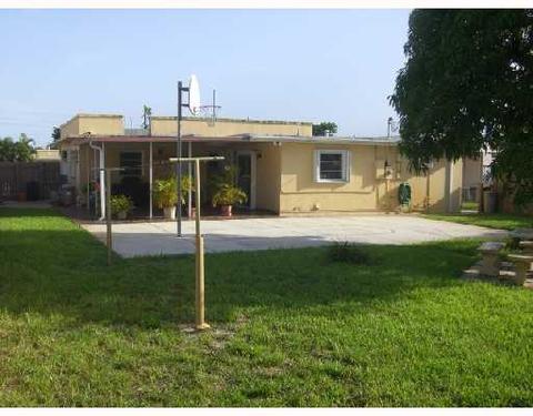 755 E 18 St, Hialeah, FL 33013 photo 13