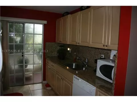 101 E 9 St, Hialeah, FL 33010 photo 8