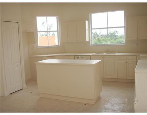 Undisclosed, Hialeah, FL 33018 photo 2