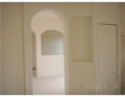 Undisclosed, Hialeah, FL 33018 photo 3