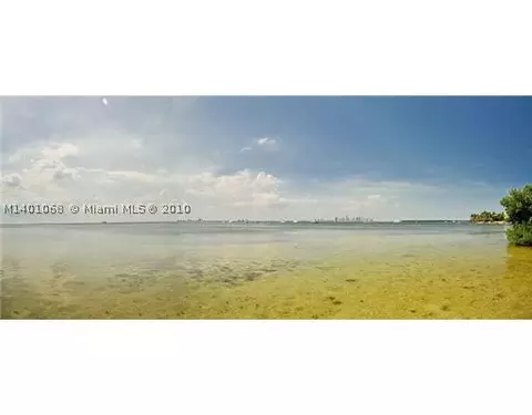 820 Mashta Pl, Key Biscayne, FL 33149 photo 2