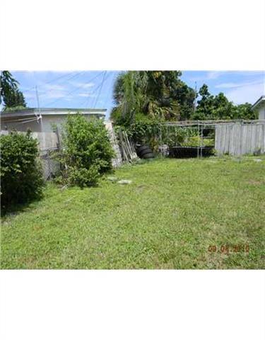 Undisclosed, Miami, FL 33168 photo 8