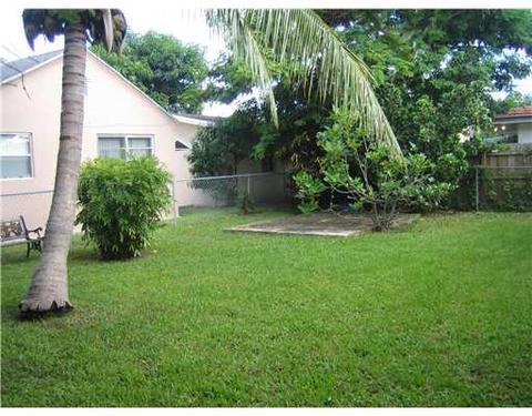 Undisclosed, Miami, FL 33145 photo 12