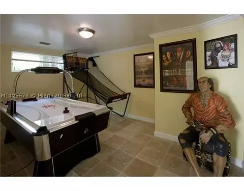 13200 Old Cutler Rd, Pinecrest, FL 33156 photo 9