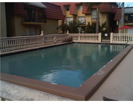8007 W 6 Ave #D, Hialeah, FL 33014 photo 5