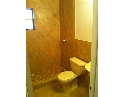 Undisclosed, Hialeah, FL 33013 photo 3