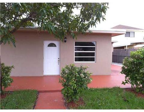 Undisclosed, Hialeah, FL 33013 photo 1