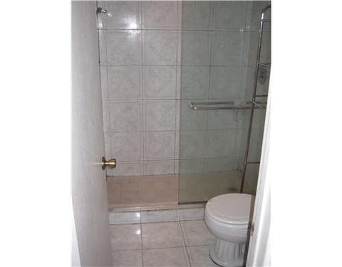 Undisclosed, Hialeah, FL 33010 photo 7