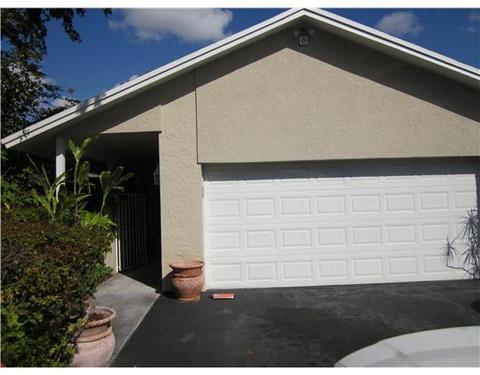Undisclosed, Miami, FL 33176 photo 4