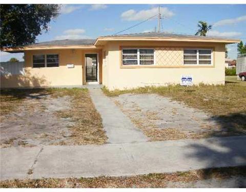 Undisclosed, Hialeah, FL 33012 photo 1