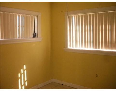 Undisclosed, Hialeah, FL 33012 photo 4