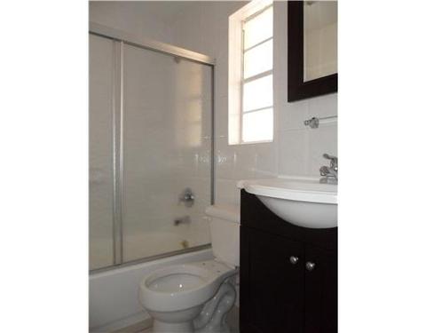3940 E 10 Ave, Hialeah, FL 33013 photo 14