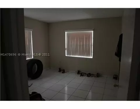 2775 W 52 St #101, Hialeah, FL 33016 photo 9