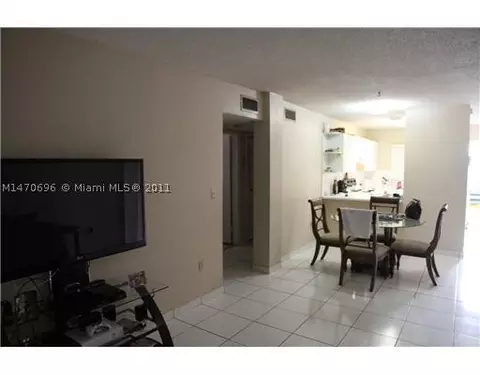 2775 W 52 St #101, Hialeah, FL 33016 photo 5
