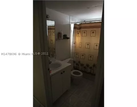 2775 W 52 St #101, Hialeah, FL 33016 photo 8