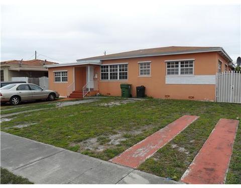 531 E 58 St, Hialeah, FL 33013 photo 1
