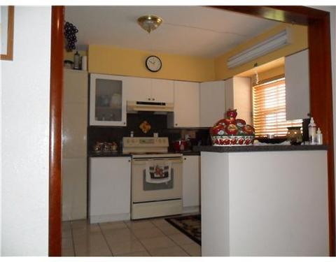 531 E 58 St, Hialeah, FL 33013 photo 8
