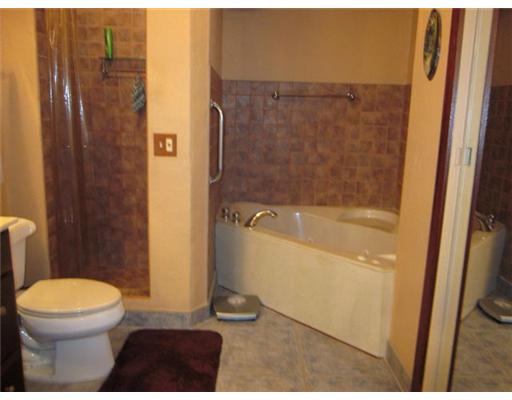 1657 W 79 St, Hialeah, FL 33014 photo 8