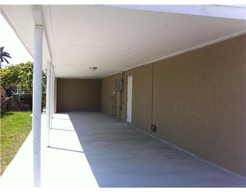 6373 E 5 Ave, Hialeah, FL 33013 photo 11