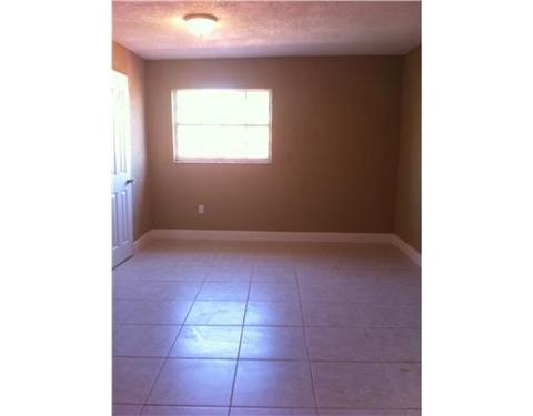 399 E 51 St, Hialeah, FL 33013 photo 7