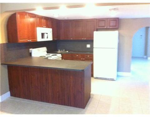399 E 51 St, Hialeah, FL 33013 photo 2
