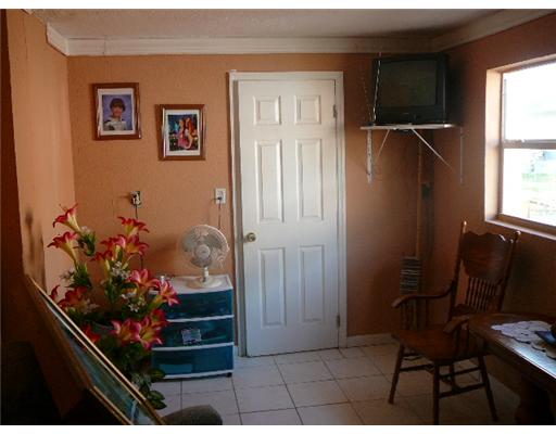 70 E 61 St, Hialeah, FL 33013 photo 7