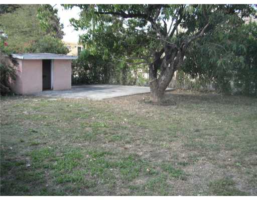 4080 E 9 Ct, Hialeah, FL 33013 photo 5