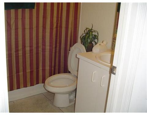 Undisclosed, Hialeah, FL 33010 photo 16