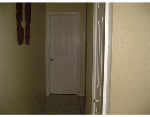 Undisclosed, Hialeah, FL 33010 photo 10