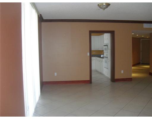 8855 Collins Ave #7D, Surfside, FL 33154 photo 3