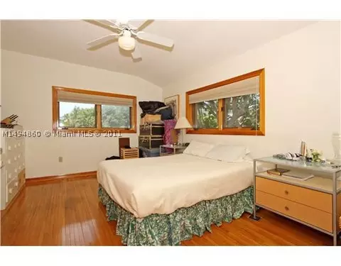 300 Atlantic Rd, Key Biscayne, FL 33149 photo 1