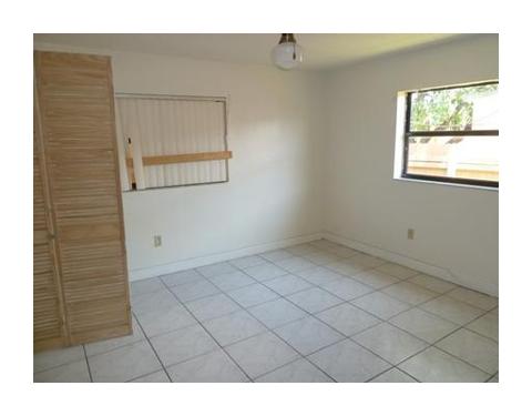 Undisclosed, Hialeah, FL 33012 photo 11