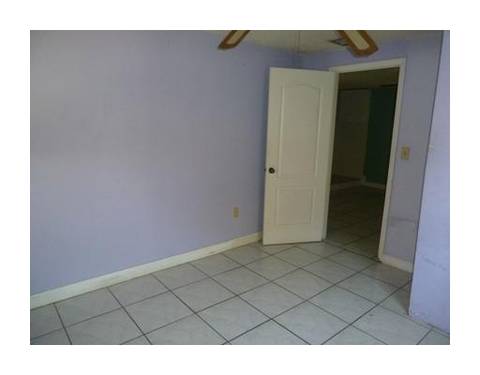 Undisclosed, Hialeah, FL 33012 photo 14