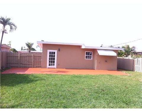 560 E 47 St, Hialeah, FL 33013 photo 7