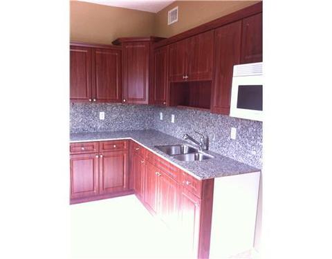 560 E 47 St, Hialeah, FL 33013 photo 3