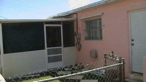 3821 E 8 Ct, Hialeah, FL 33013 photo 4