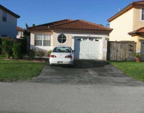 8601 NW 196 Te, Hialeah, FL 33015 photo 1