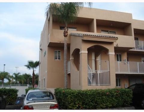 Undisclosed, Hialeah, FL 33016 photo 2