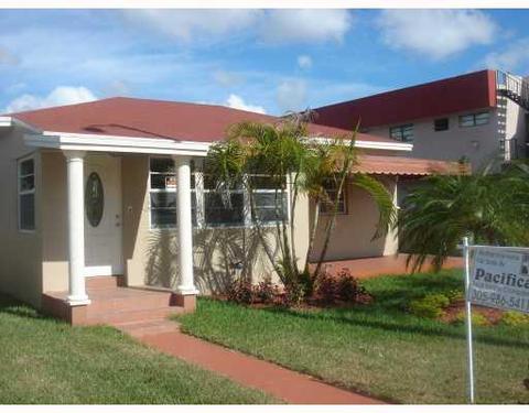375 E 18 St, Hialeah, FL 33010 photo 2