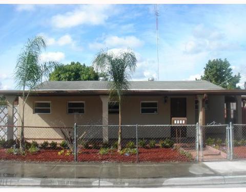 Undisclosed, Hialeah, FL 33013 photo 1