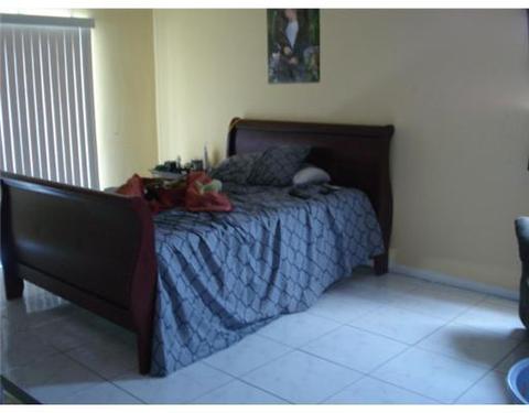 Undisclosed, Hialeah, FL 33012 photo 9