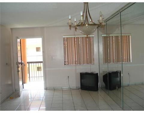 Undisclosed, Hialeah, FL 33016 photo 3