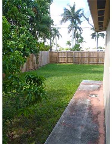 8331 NW 185 Te, Hialeah, FL 33015 photo 4