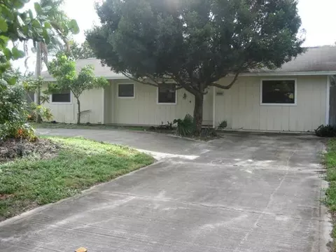 4924 SE Pine Knoll Way, Stuart, FL 34997 photo 1