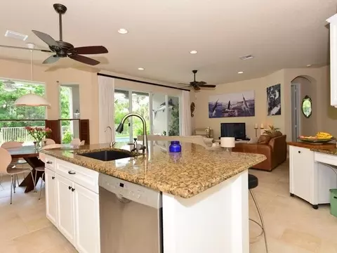 371 SW Lost River Rd, Stuart, FL 34997 photo 6