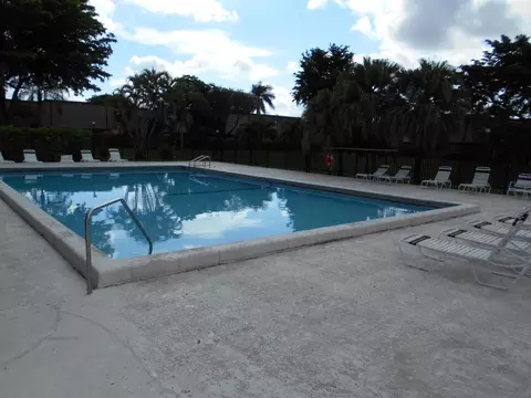 7539 Courtyard Run E, Boca Raton, FL 33433 photo 12